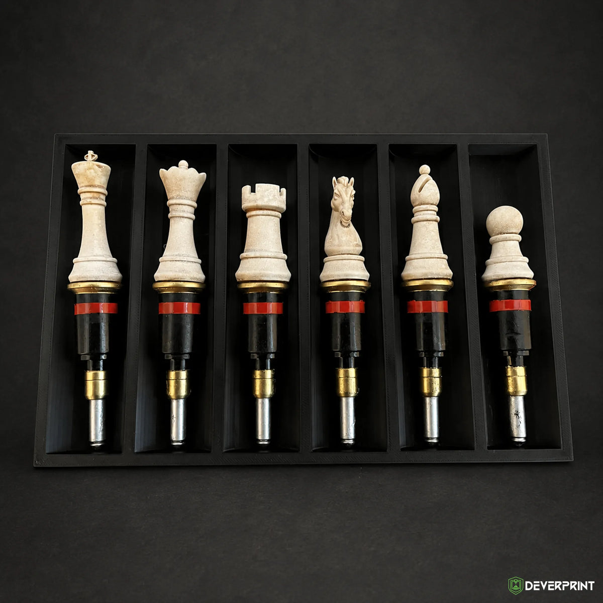Pièces d’échecs Resident Evil 2 taille réelle | Set de 6 avec socle