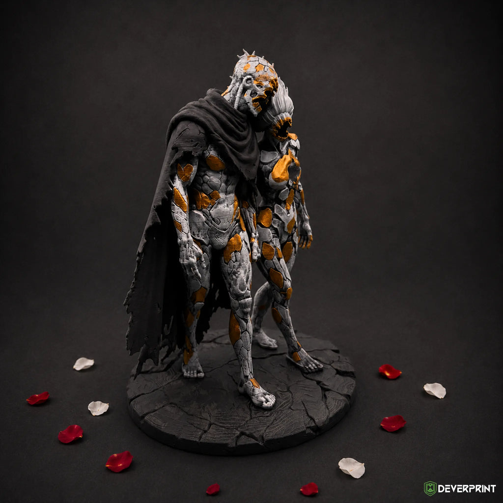 Figurine Le Conservateur & La Peintresse – Clair Obscur: Expedition 33 | 23 cm | Statue peinte avec socle