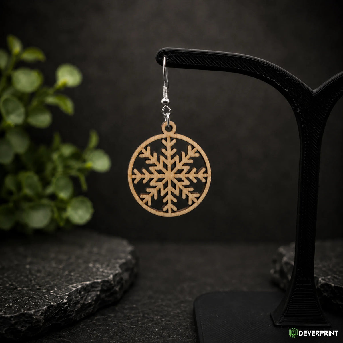 Boucles d’oreilles Flocon de neige en bois – Crochets dorés ou argentés