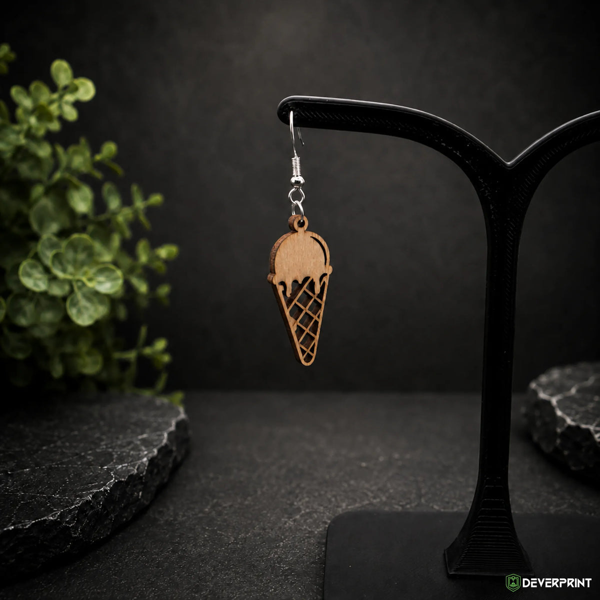 Boucles d’oreilles Cornet de glace en bois – Crochets dorés ou argentés