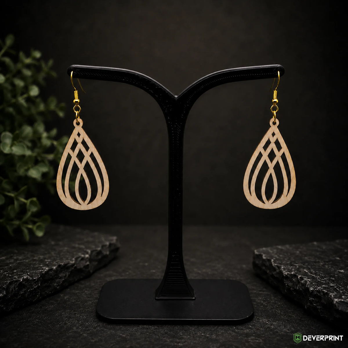 Boucles d’oreilles Goutte ajourée en bois – Crochets dorés ou argentés